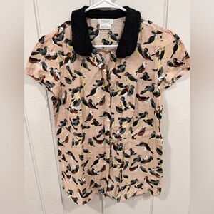 VanHeusen Bird Pattern Shirt with Black Collar